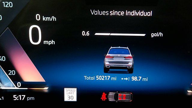 Used 2024 BMW X7 xDrive40i w/ Premium Package AWD/4WD image 60