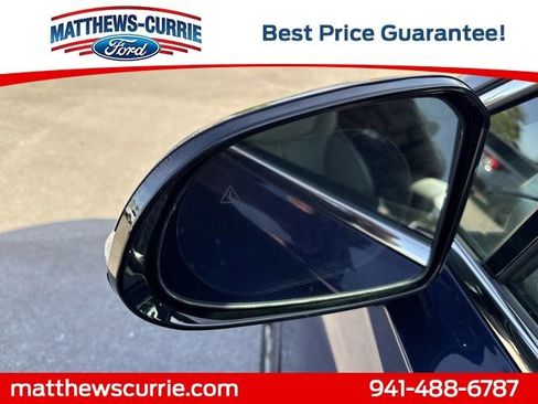 Used 2023 Hyundai Santa Fe Limited w/ Cargo Package image 8