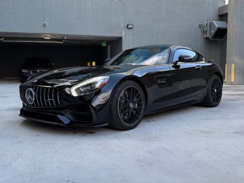 Used 2018 Mercedes-Benz AMG GT Coupe image 4