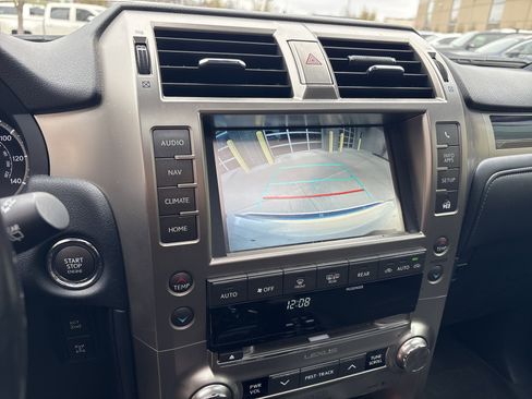 Used 2021 Lexus GX 460 Premium image 30