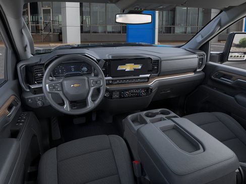 New 2026 Chevrolet Silverado 2500 LT w/ Z71 Chrome Sport Edition image 15