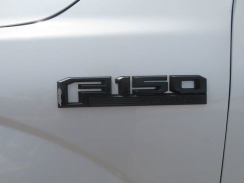 Used 2015 Ford F150 Lariat AWD/4WD image 13