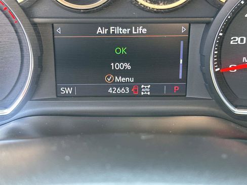 Used 2021 Chevrolet Silverado 1500 LTZ w/ LTZ Premium Package image 19