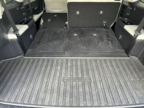 Used 2024 Toyota Grand Highlander XLE image 16