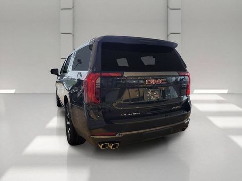 New 2026 GMC Yukon XL AT4 w/ AT4 Premium Plus Package AWD/4WD image 7