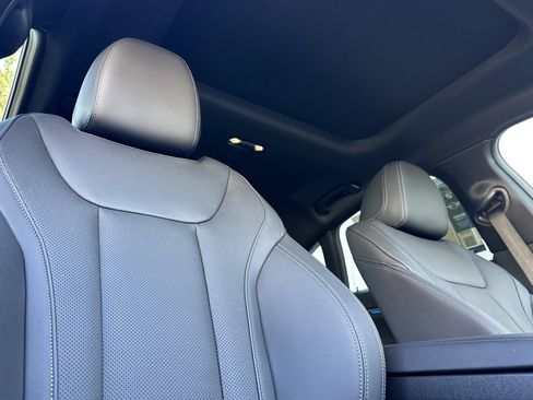 Used 2025 BMW i4 eDrive40 image 20