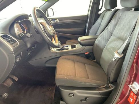 Used 2018 Jeep Grand Cherokee Laredo RWD image 24