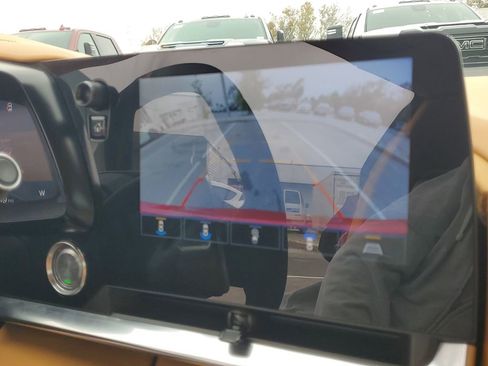 Certified 2021 Chevrolet Corvette Stingray w/ Z51 Performance Package image 21