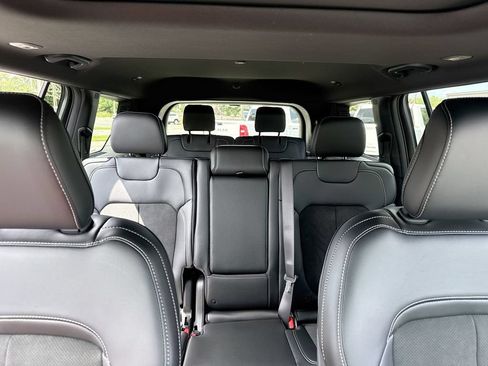 New 2026 Jeep Grand Cherokee L 4WD image 32