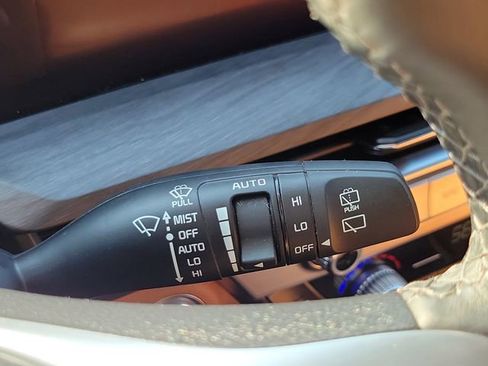 Certified 2024 Kia Telluride SX Prestige X-Line image 16