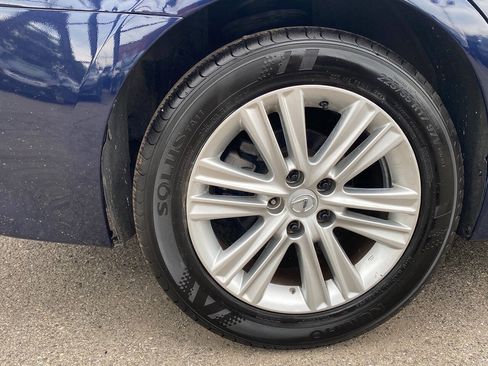 Used 2013 Lexus ES 350 w/ Luxury Pkg FWD image 9