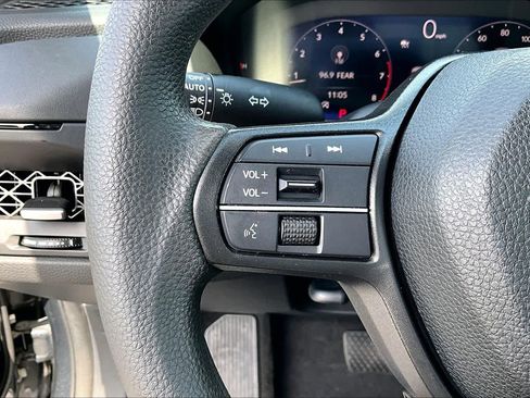 Used 2023 Honda Accord EX image 21