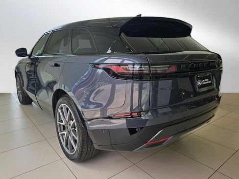 New 2026 Land Rover Range Rover Velar Dynamic SE AWD/4WD image 3