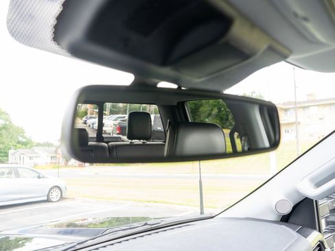 Used 2025 Ford F250 Lariat w/ Lariat Ultimate Package AWD/4WD image 25