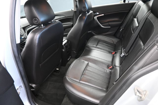 Used 2012 Buick Regal Leather FWD image 14