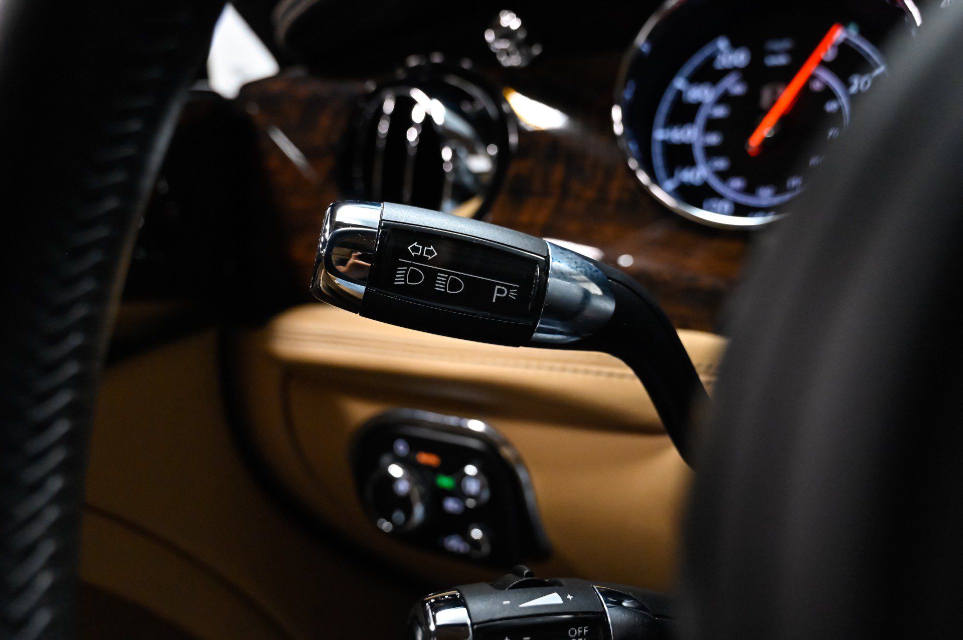 Used 2017 Bentley Mulsanne RWD image 51
