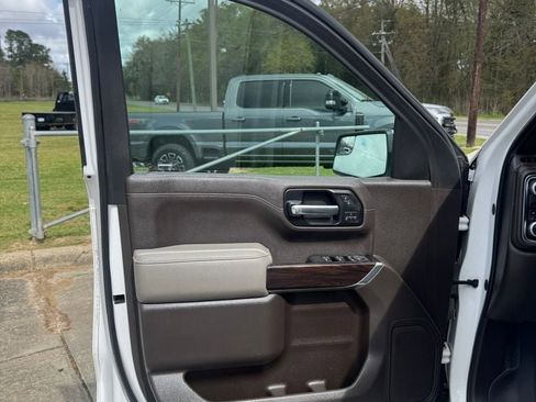 Used 2019 GMC Sierra 1500 SLT w/ SLT Premium Package image 6