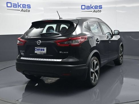 Used 2022 Nissan Rogue Sport SL AWD/4WD image 7