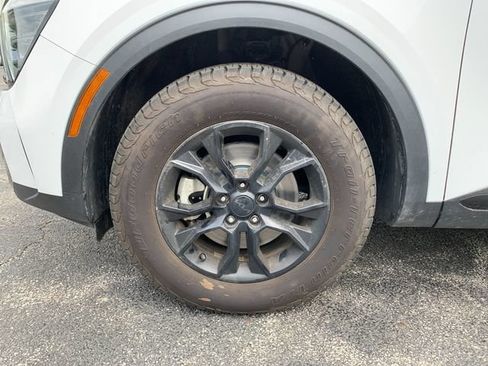 Used 2025 Kia Sportage X-Pro Prestige AWD/4WD image 32