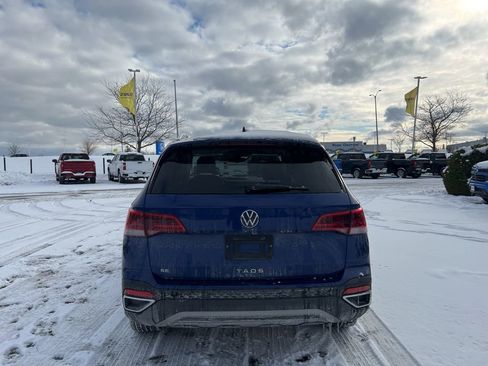 Used 2024 Volkswagen Taos SE image 4