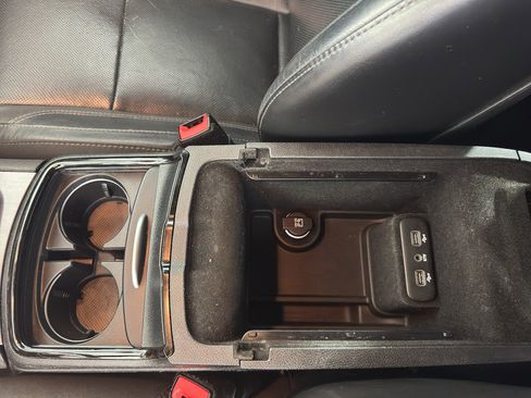 Used 2017 Dodge Charger SXT w/ Plus Group RWD image 29