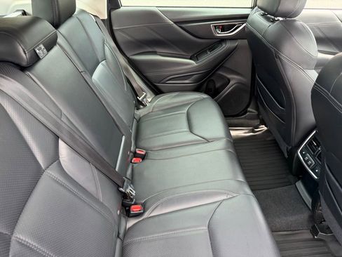 Used 2023 Subaru Forester Touring AWD/4WD image 19