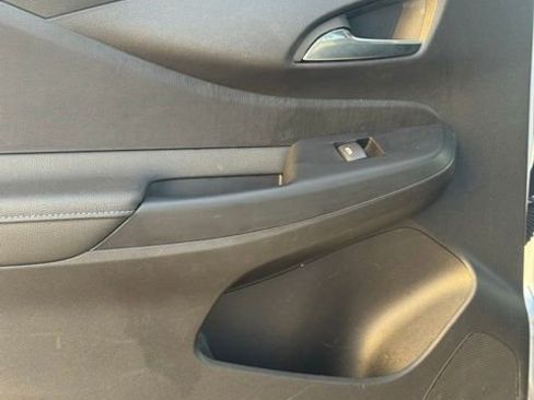 Used 2024 Buick Envista Sport Touring w/ Convenience I Package image 26