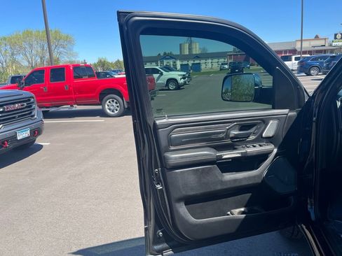Used 2019 RAM 1500 Limited AWD/4WD image 10