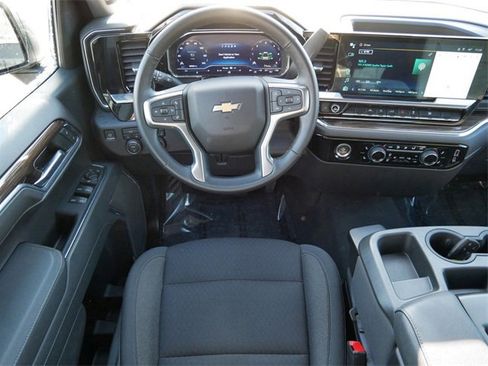 Used 2023 Chevrolet Silverado 1500 LT image 11