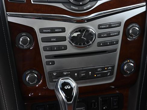 Used 2018 INFINITI QX80 2WD w/ Driver Assistance Package image 16