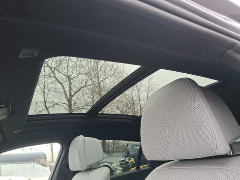 Certified 2024 BMW X6 xDrive40i w/ Premium Package image 14