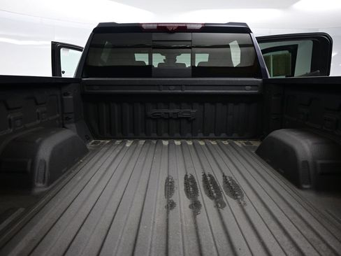 Used 2022 GMC Sierra 1500 AT4 w/ AT4 Premium Package AWD/4WD image 42