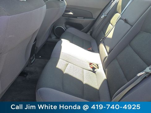 Used 2013 Chevrolet Cruze LT w/ All-Star Edition image 19