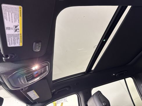 New 2026 Jeep Grand Wagoneer Limited w/ Premium Group II image 23