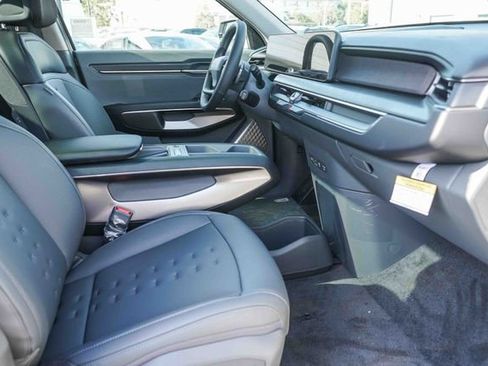 New 2026 Kia EV9 Wind image 10