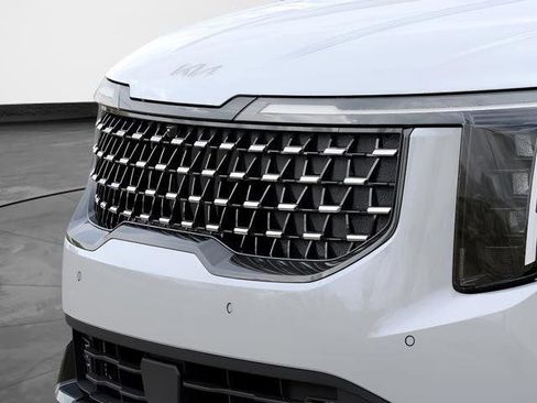 New 2026 Kia Carnival SX w/ SX Dark Edition Package image 13