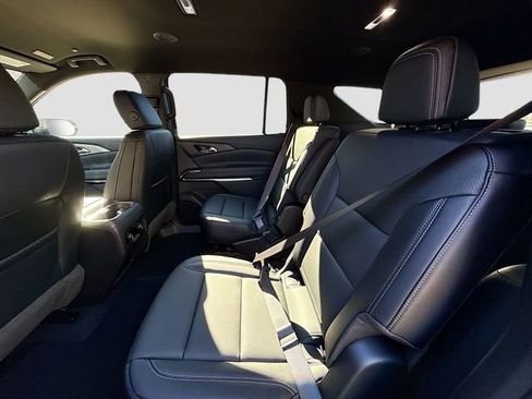 New 2026 Chevrolet Traverse LT w/ Midnight/Sport Edition image 25