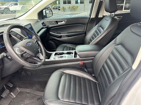Certified 2022 Ford Edge SEL w/ Convenience Package AWD/4WD image 11