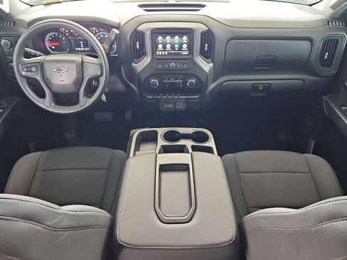 Used 2021 Chevrolet Silverado 1500 Custom Trail Boss AWD/4WD image 23
