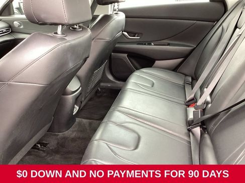 Used 2025 Hyundai Elantra Limited FWD image 9