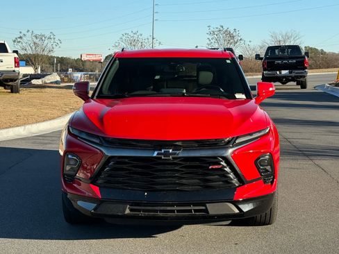 Used 2023 Chevrolet Blazer RS w/ Enhanced Convenience Package image 8