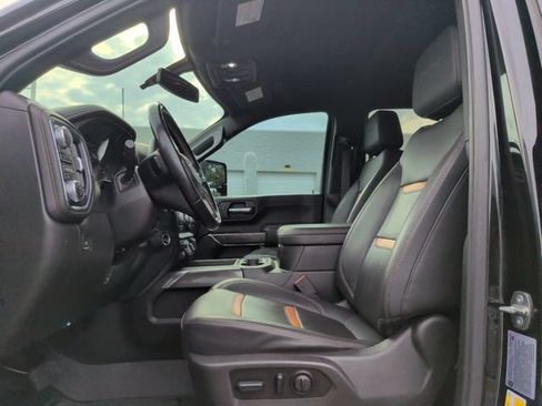 Used 2023 GMC Sierra 2500 AT4 AWD/4WD image 11