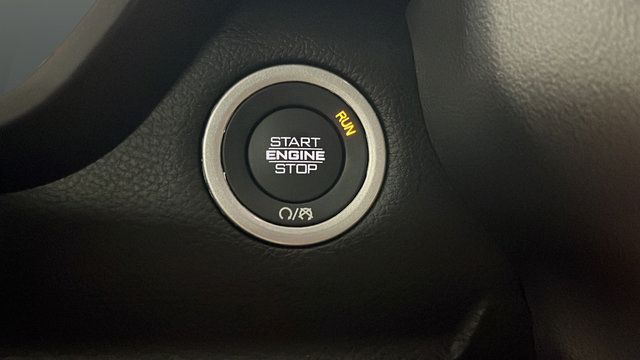 Used 2025 RAM 1500 Laramie w/ Sport Appearance Package AWD/4WD image 21