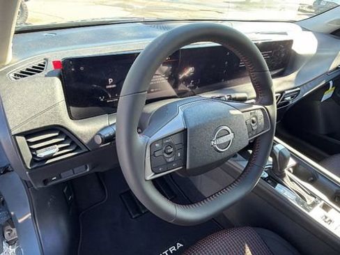 New 2026 Nissan Sentra SR image 31