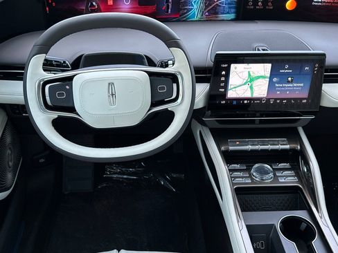 New 2026 Lincoln Nautilus Black Label w/ Jet Appearance Package image 13