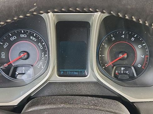 Used 2015 Chevrolet Camaro LT image 8