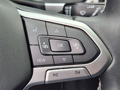 Certified 2021 Volkswagen Atlas SE image 26