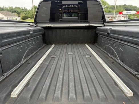 Used 2018 Nissan Titan Platinum Reserve w/ Platinum Utility Package image 12
