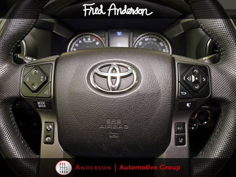 Used 2021 Toyota Tacoma TRD Off-Road AWD/4WD image 17