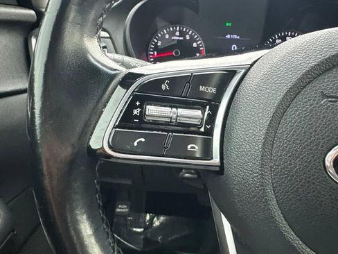 Used 2020 Kia Optima SE FWD image 19